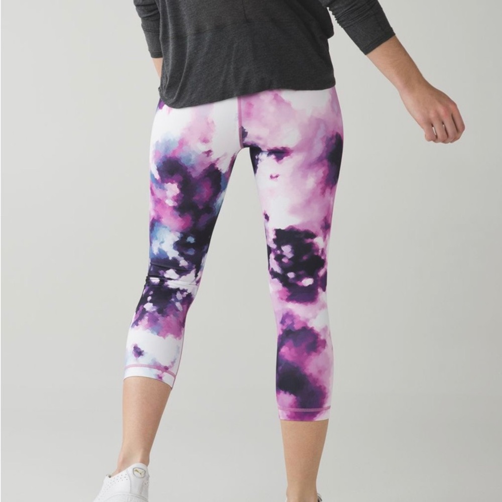 lululemon wunder under crop blooming pixie size 6